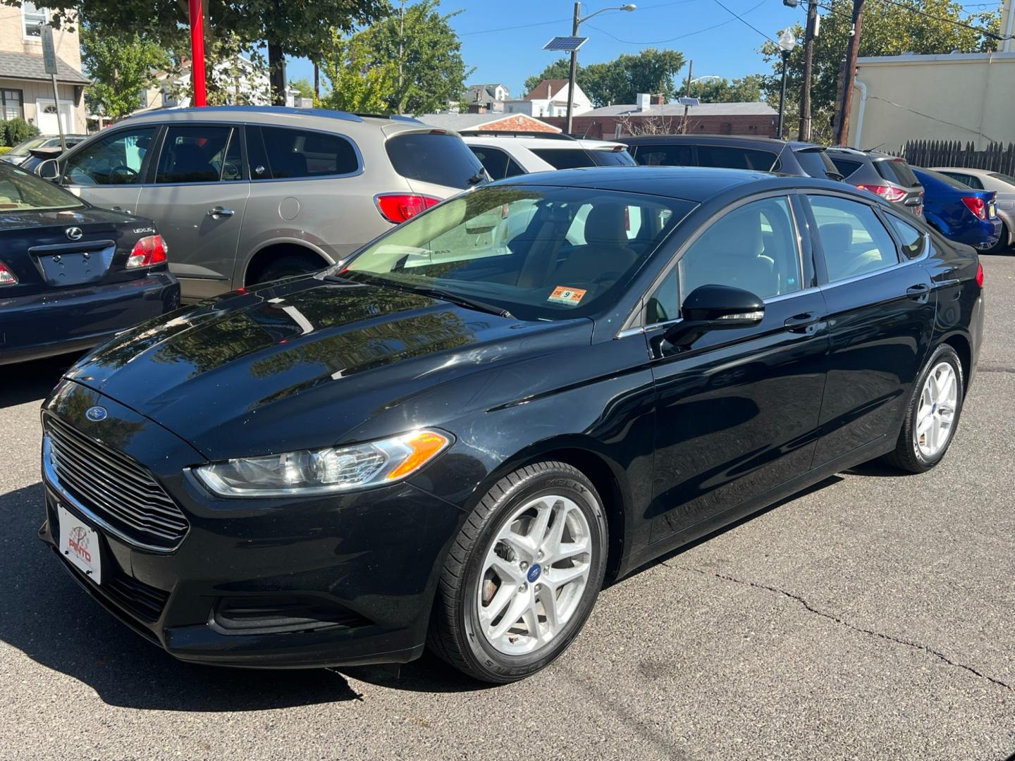 2016 BLACK /Beige Ford Fusion (3FA6P0H78GR) , located at 1018 Brunswick Ave, Trenton, NJ, 08638, (609) 989-0900, 40.240086, -74.748085 - Photo#5